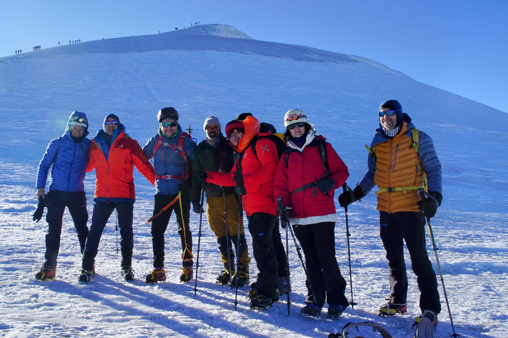 ararat-travel-ascensional-al-montea-ararat-01- (4)