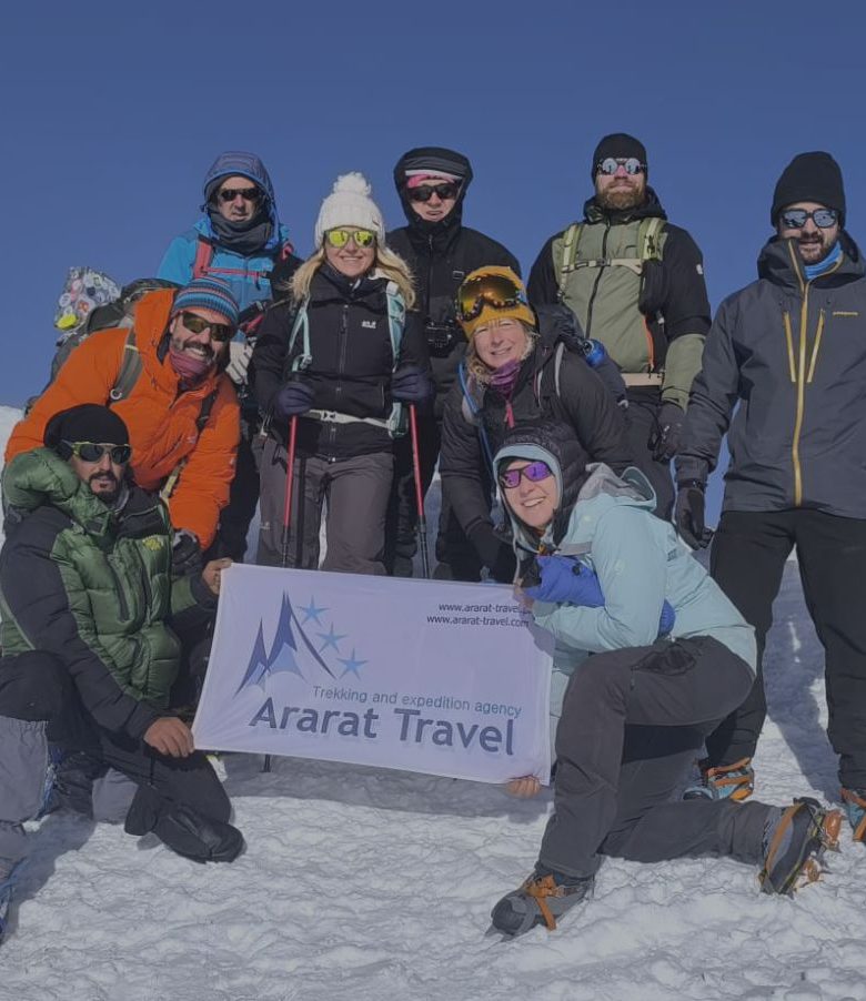 ararat-travel-ascensional-al-montea-ararat-02-1